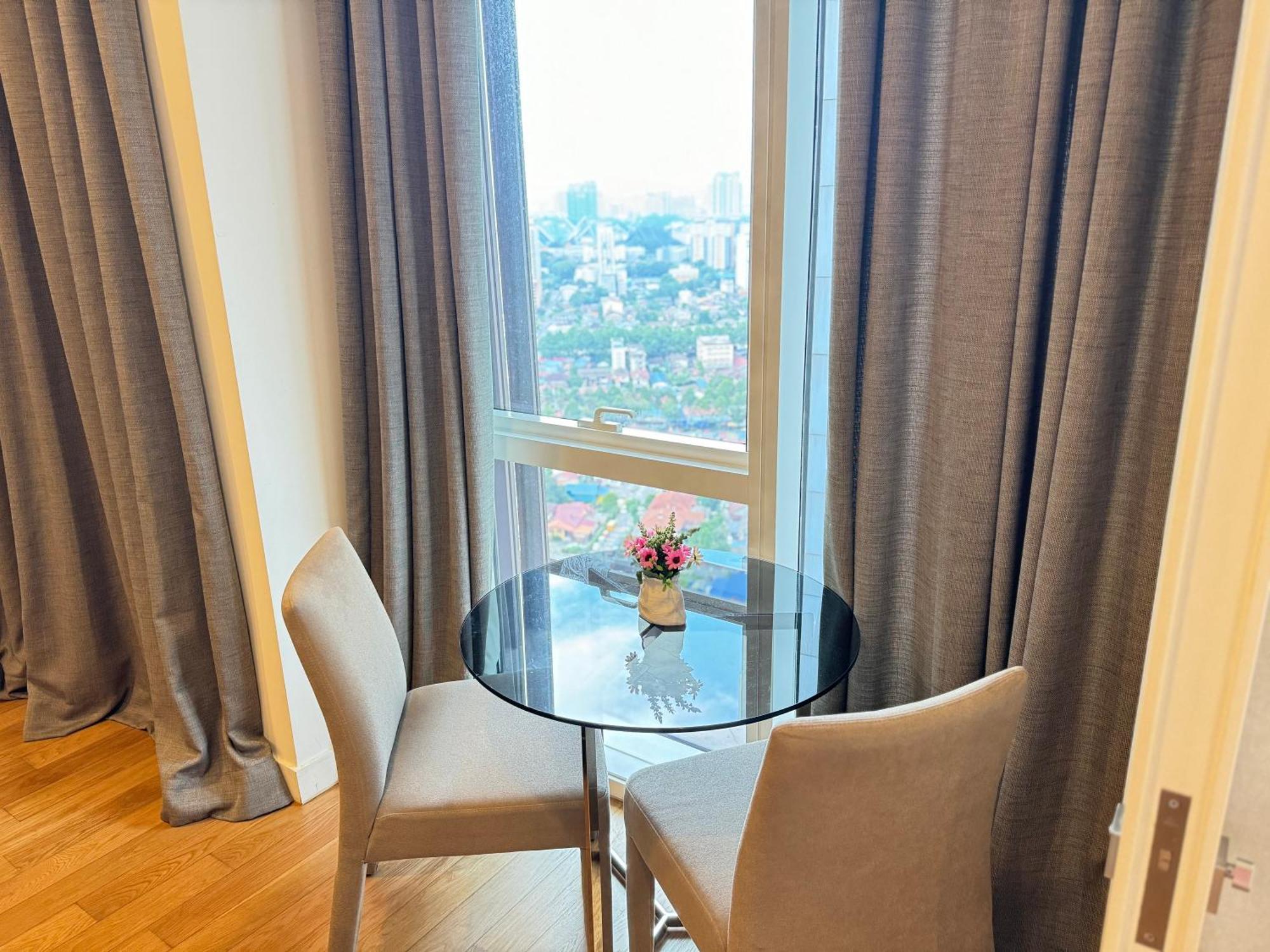 The Platinum Klcc By Loversuites Pangsapuri Kuala Lumpur